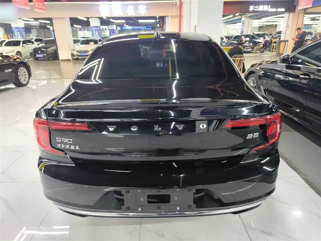 Volvo S90 B5 Smart Vision Luxury