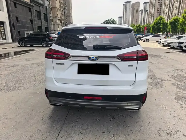 Geely Boyue 1.8 TD Auto 2 WD Connected 4 G Connected