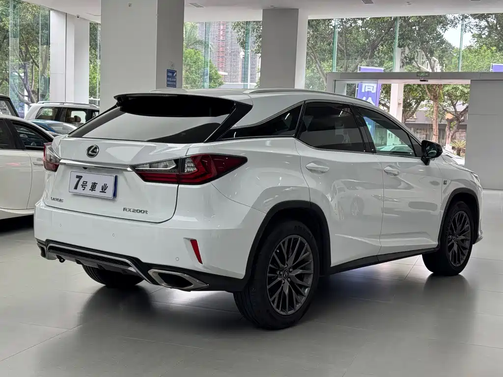 Lexus RX 300 4 WD F SPORT CN-V