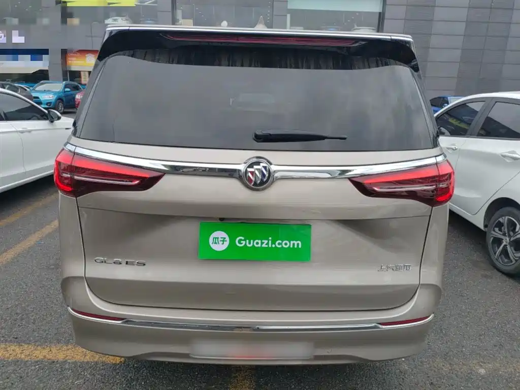 Buick GL8 ES LaCrosse Comfort