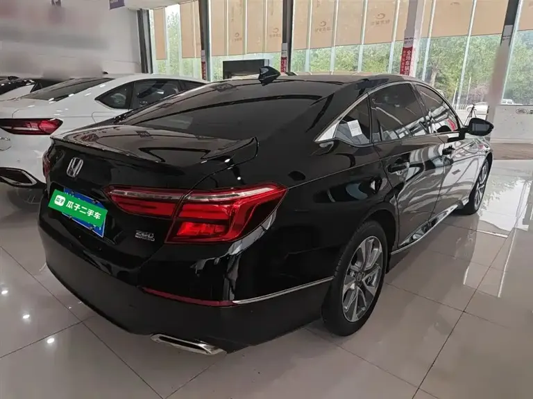 Honda Inspire 260 TURBO Refined CN-VI
