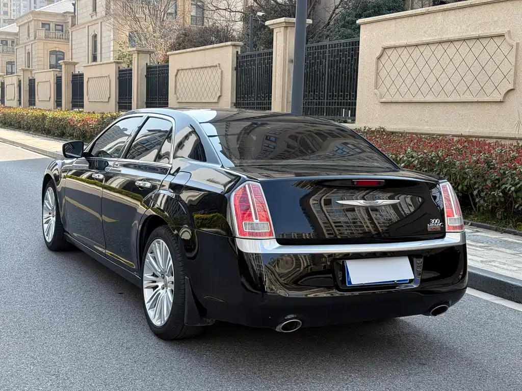 Chrysler 300 C (Import) 3.6 L Premium