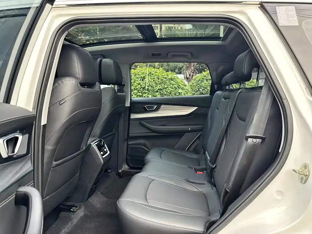 Tiggo 8 PLUS 290 TGDI DCT Grand Travel