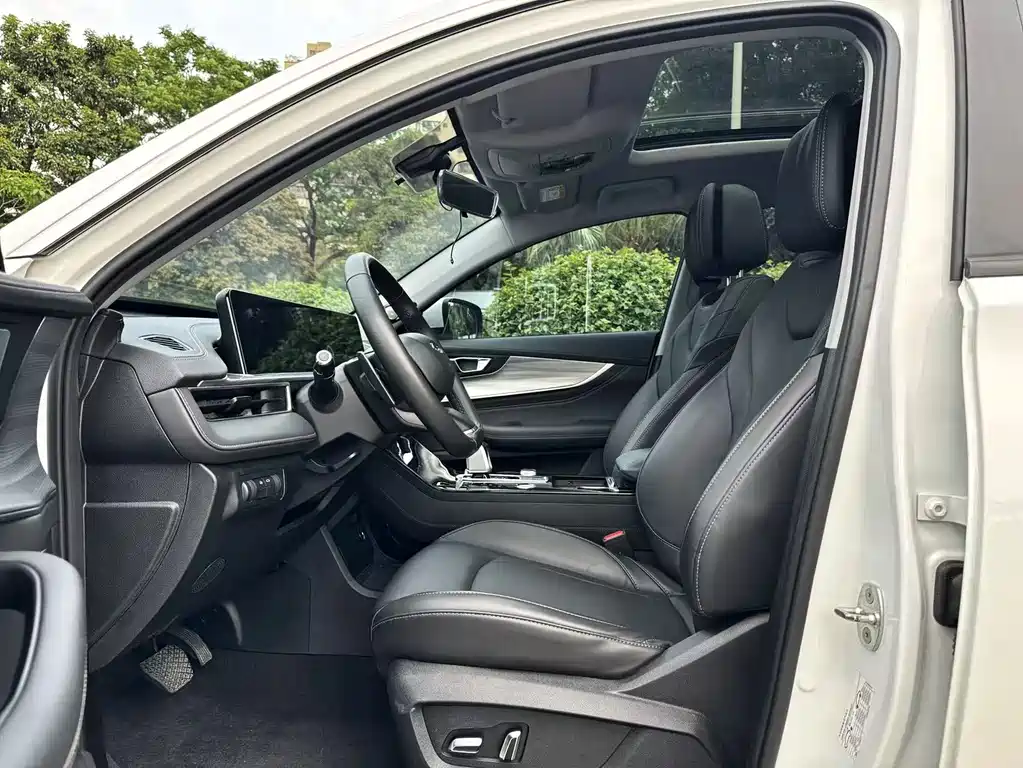 Tiggo 8 PLUS 290 TGDI DCT Grand Travel