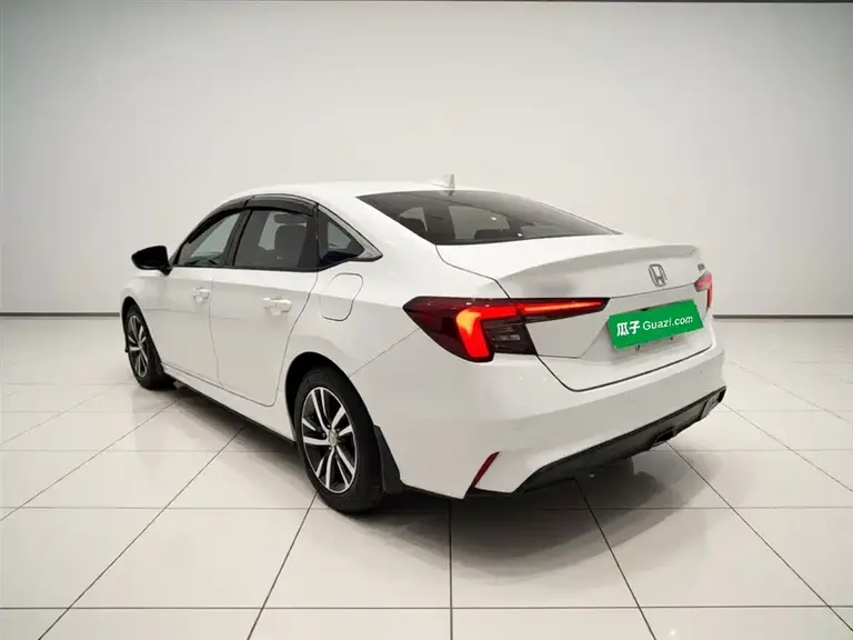 Honda Integra 240 TURBO CVT Tech