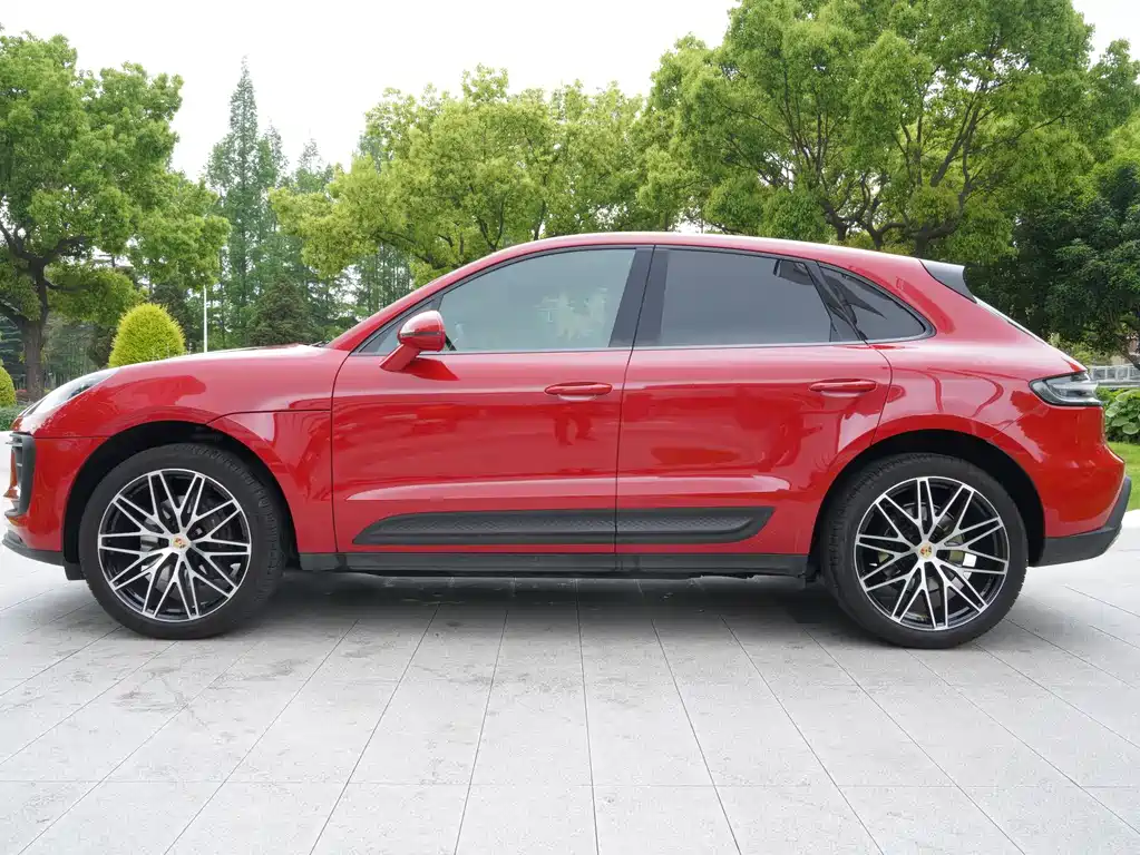 Macan Macan 2.0 T