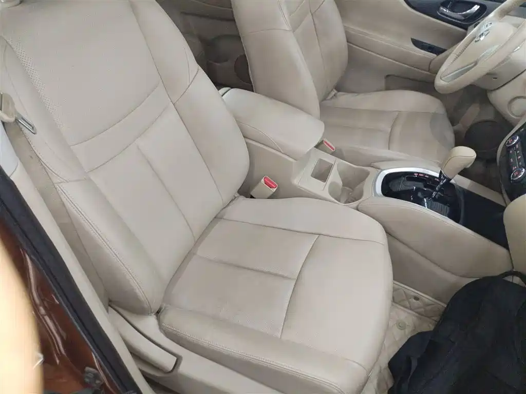 X-Trail 2.0 L CVT Comfort 2 WD