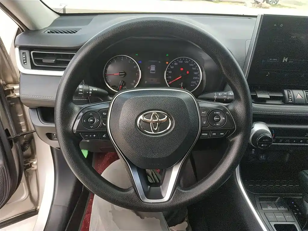 Wildlander 2.0 L CVT 2 WD Luxury