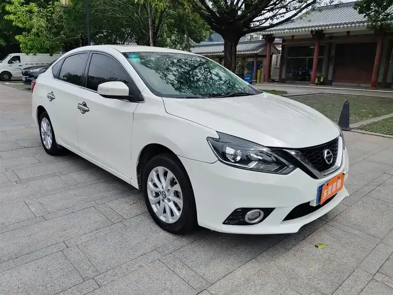 Nissan Sylphy 1.6 XV CVT Connected Premium CN-VI
