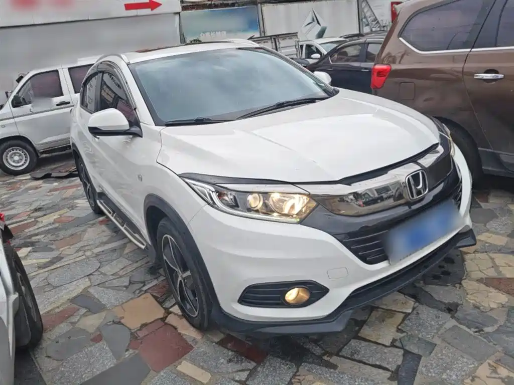 Vezel 1.5 L CVT Pioneer