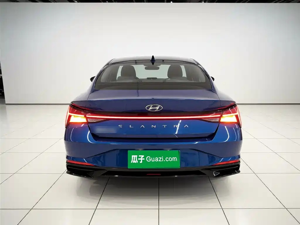 Elantra 1.5 L CVT LUX Distinguished