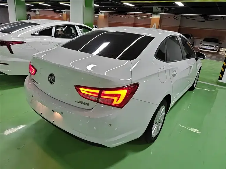 Buick Verano Sedan 15 S Auto Leading