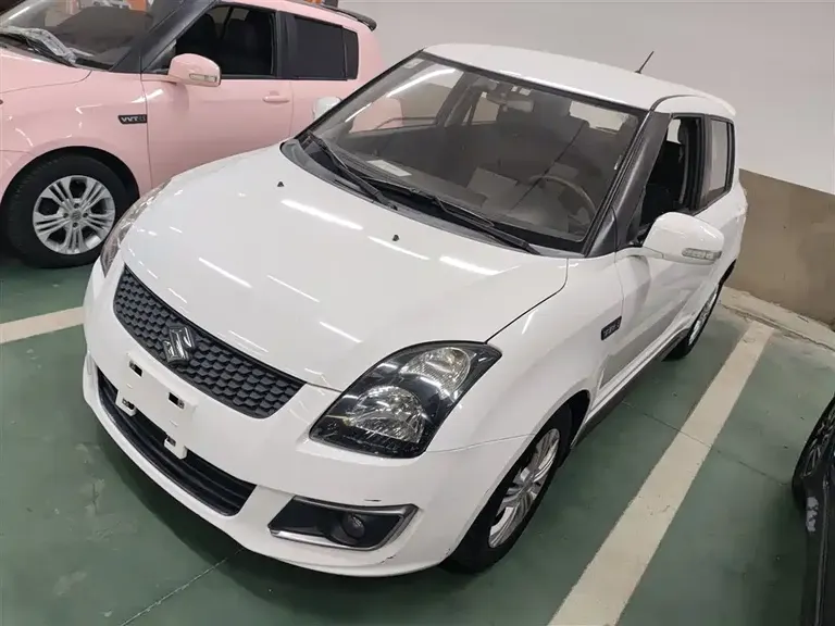 Suzuki Swift 1.5 L Auto Fashion