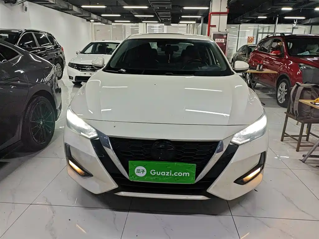 Sylphy 1.6 L XL CVT Joy