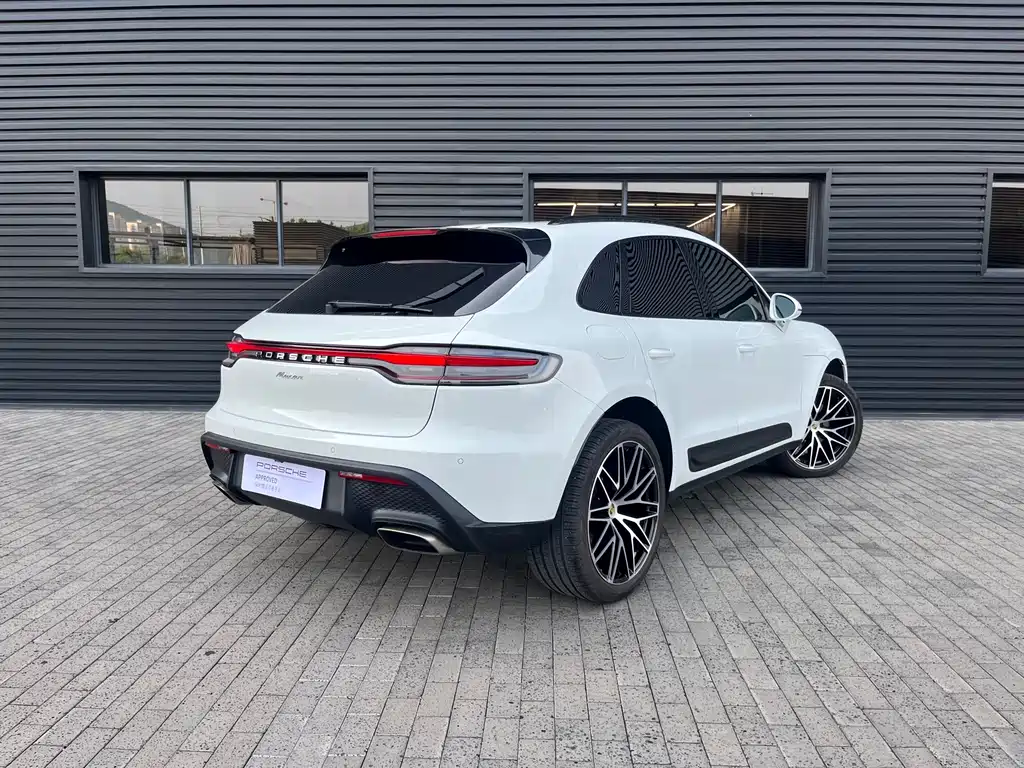 Macan Macan 2.0 T