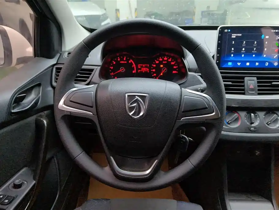 Baojun 310 1.2 L Manual Comfort