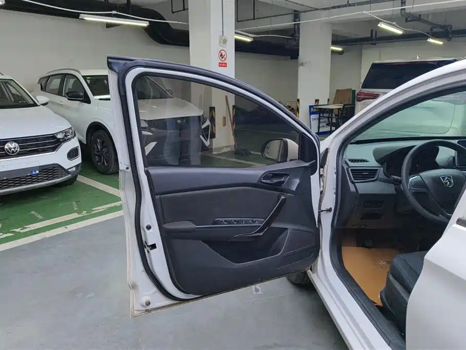 Baojun 310 1.2 L Manual Comfort