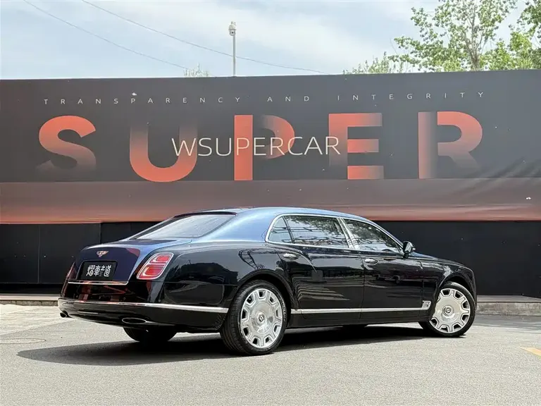 Bentley Mulsanne 6.8 T LWB Range