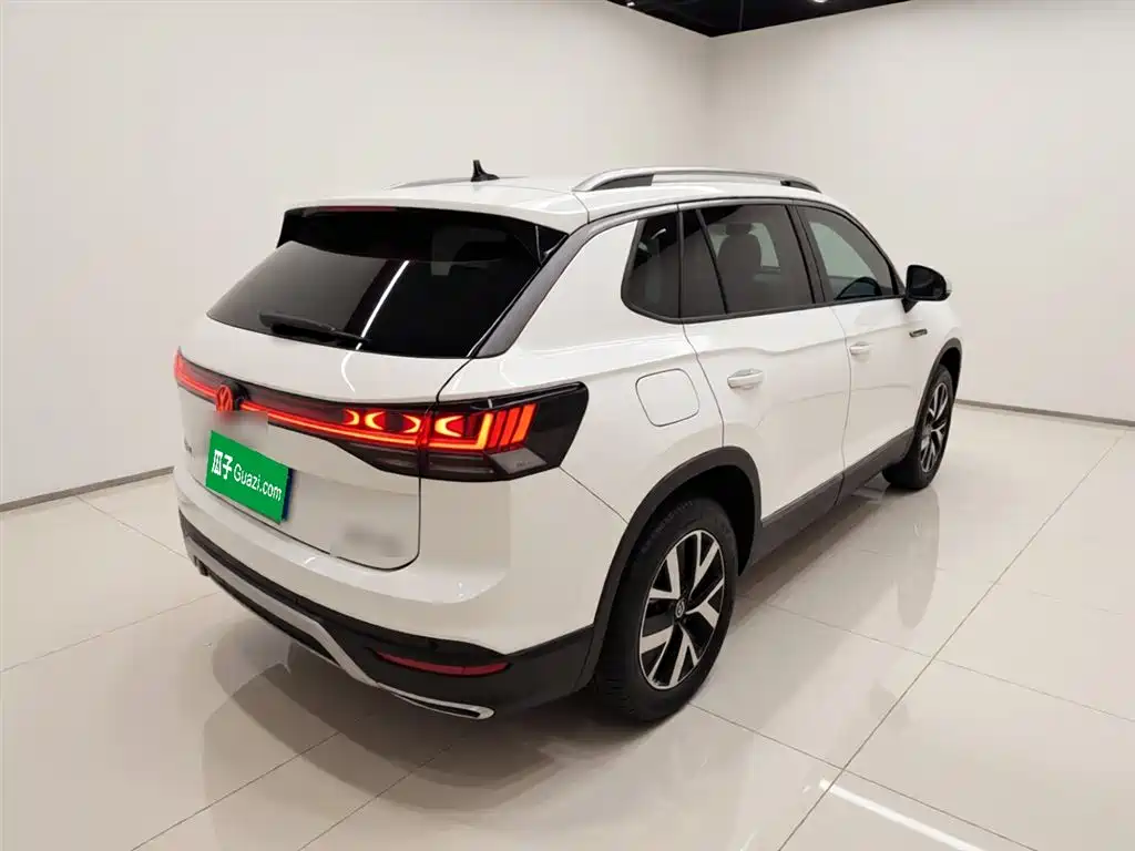 Tayron 300 TSI 2 WD Luxury Plus Advanced