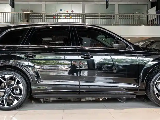 Audi Q7 55 TFSI quattro S line Sport