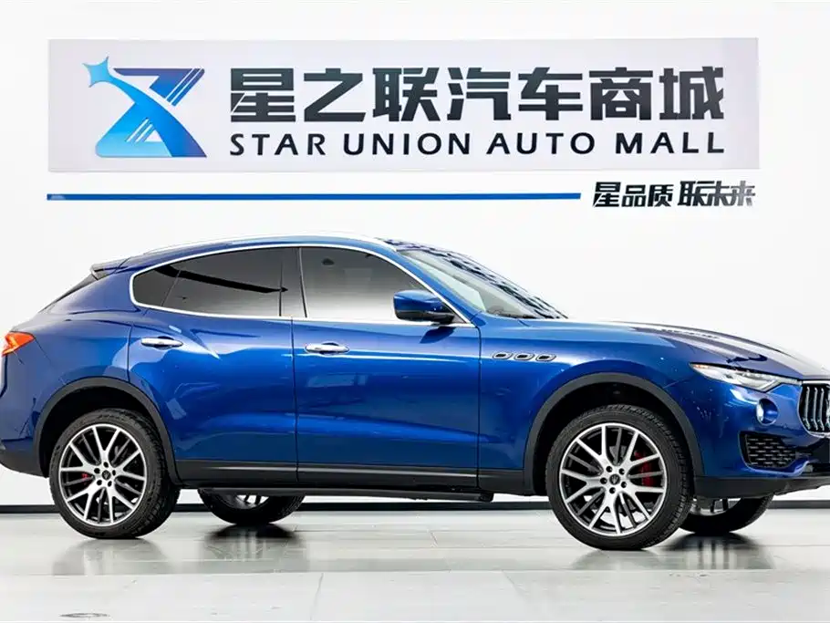 Levante 3.0 T Standard