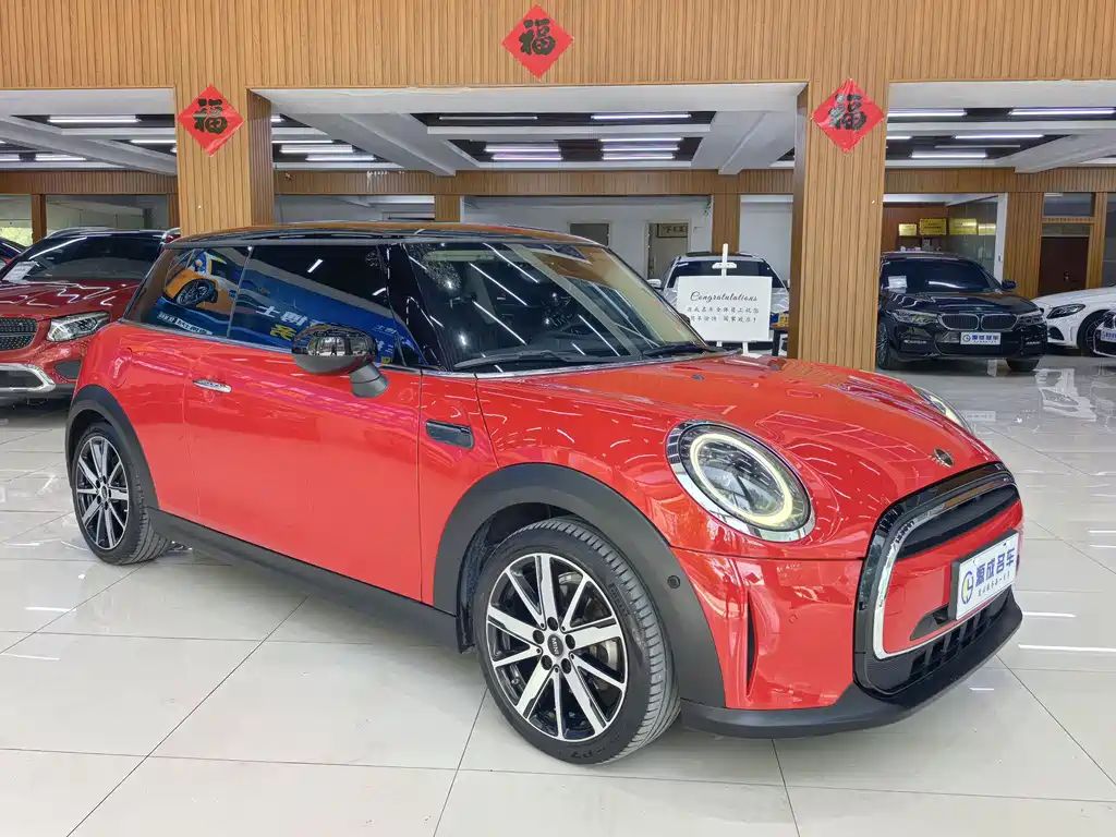 MINI Facelift 1.5 T COOPER Artist