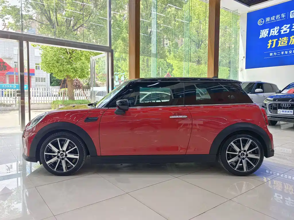 MINI Facelift 1.5 T COOPER Artist