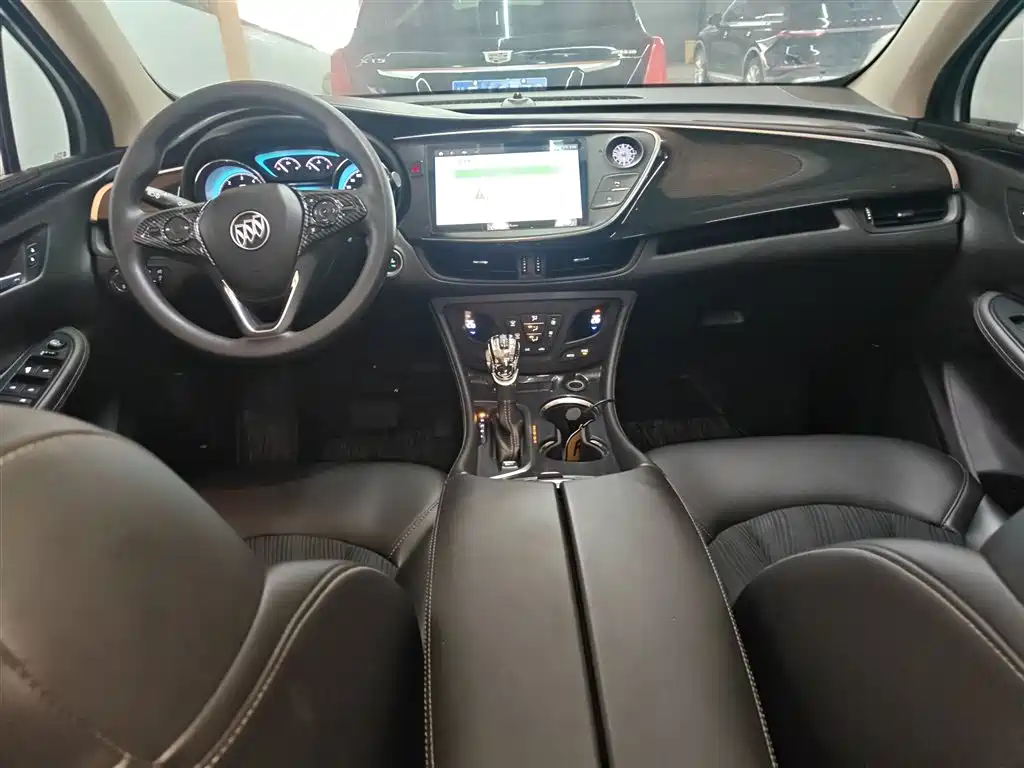 Envision Plus 20 T 2 WD Leading