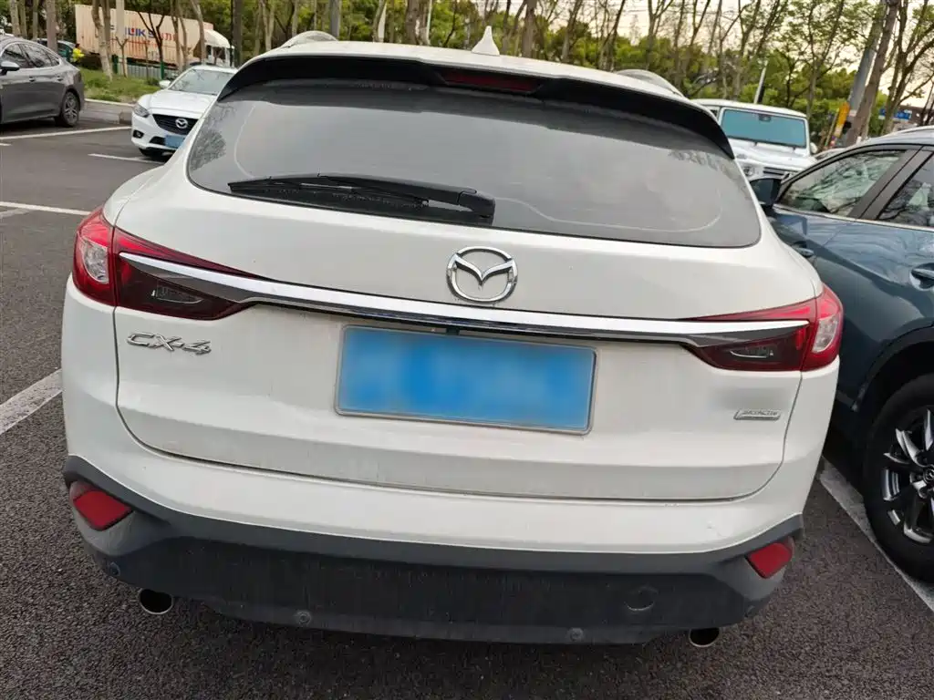 Mazda CX-4 2.0 L Auto 2 WD Blue Sky Taste Upgraded CN-V