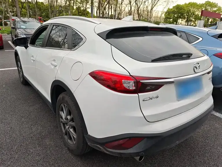 Mazda CX-4 2.0 L Auto 2 WD Blue Sky Taste Upgraded CN-V