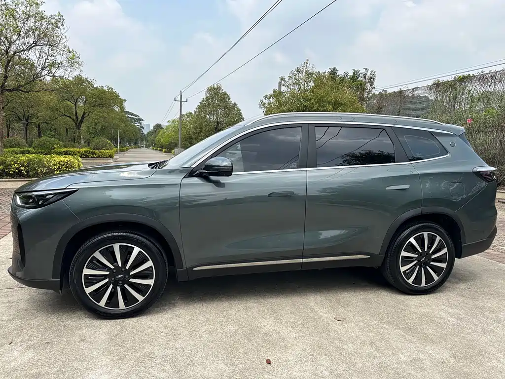 Fengyun T8 1.5 T 130 km Premium 5-seat