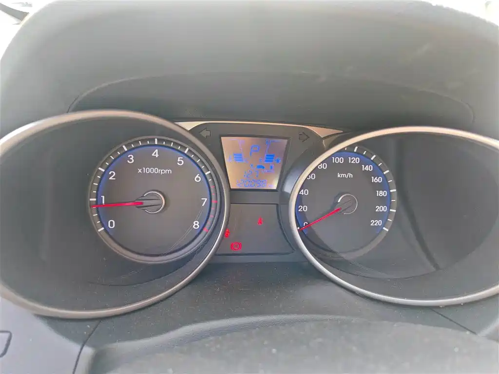 Hyundai ix35 2.0 L Auto 2 WD Intelligent GLS CN-IV
