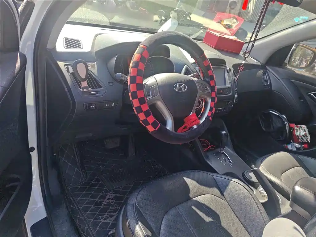 Hyundai ix35 2.0 L Auto 2 WD Intelligent GLS CN-IV