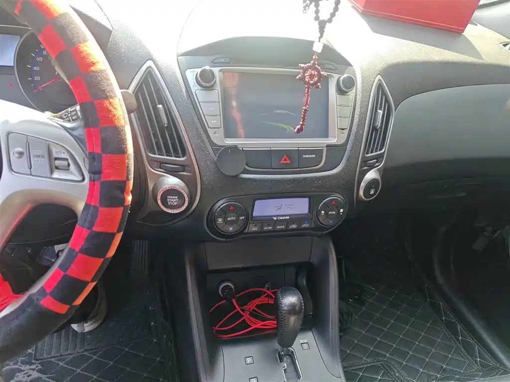 Hyundai ix35 2.0 L Auto 2 WD Intelligent GLS CN-IV