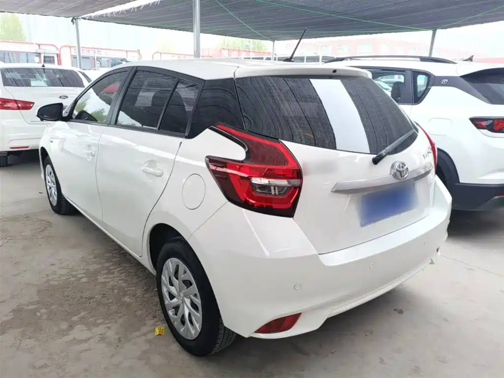 Vios FS 1.5 L CVT Sharp Speed