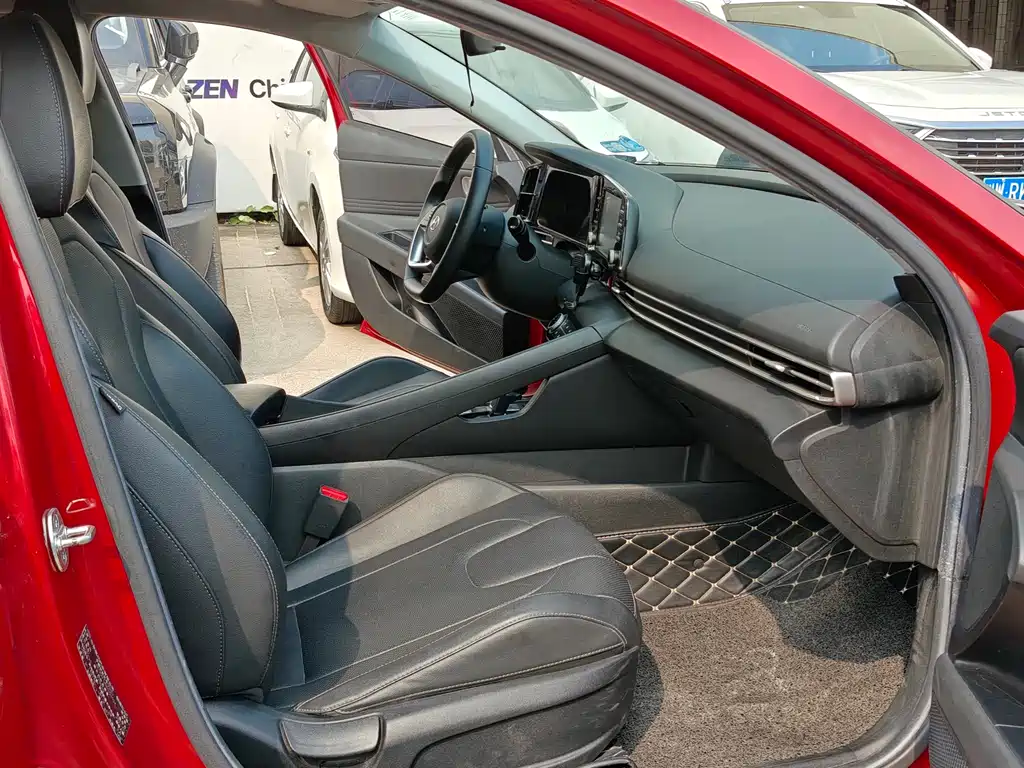 Elantra 伊兰特 2021款 240 TGDi DCT GLX精英版