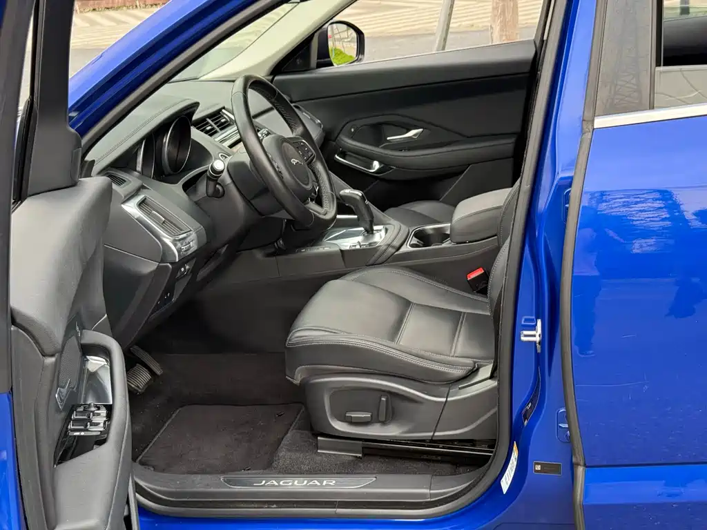 Jaguar E-PACE P250 S CN-V
