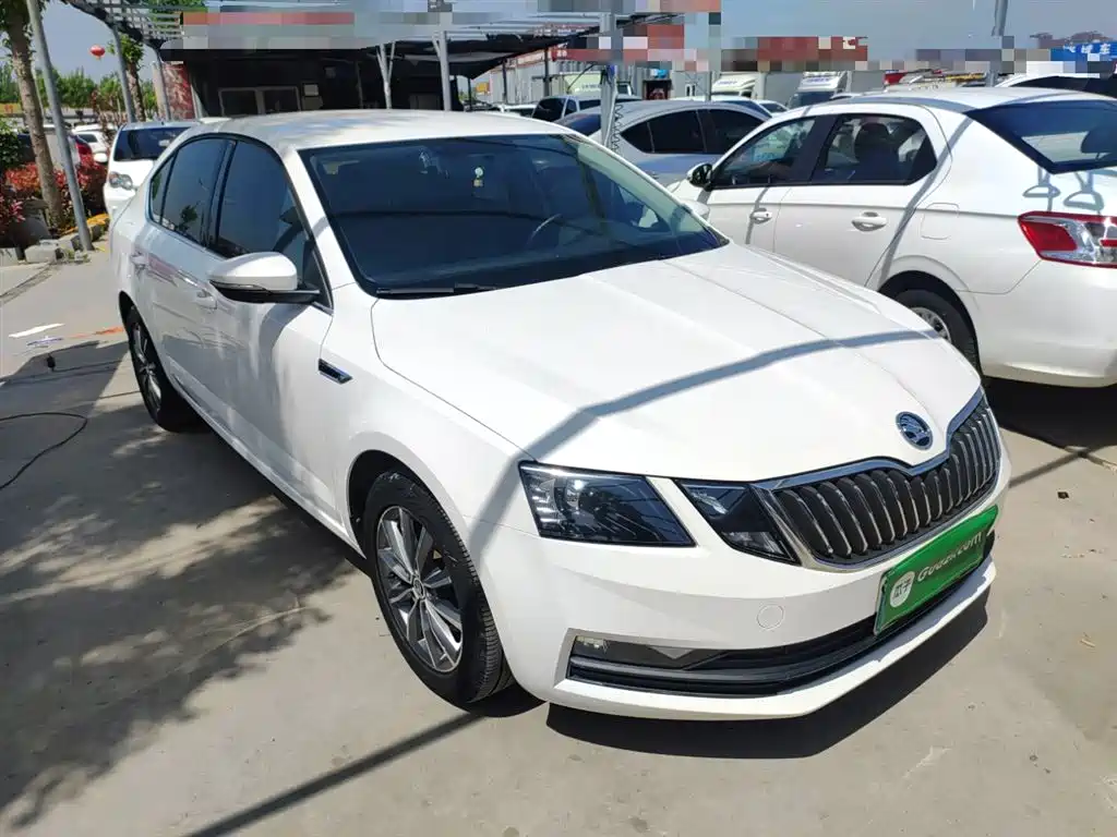 Octavia TSI230 DSG Comfort