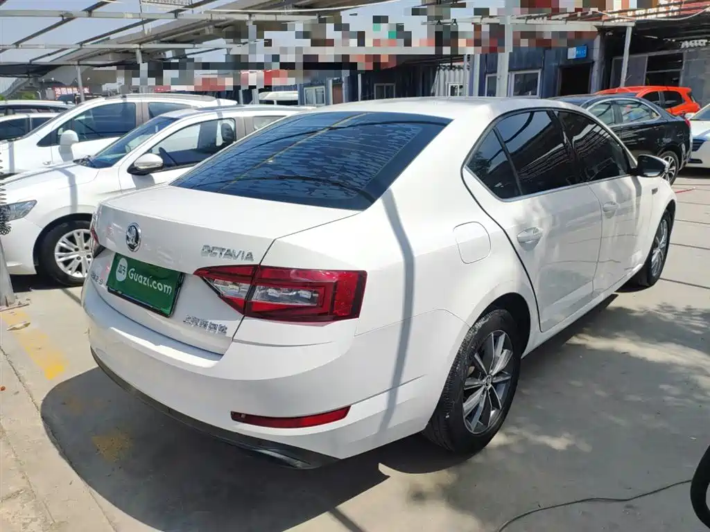 Octavia TSI230 DSG Comfort
