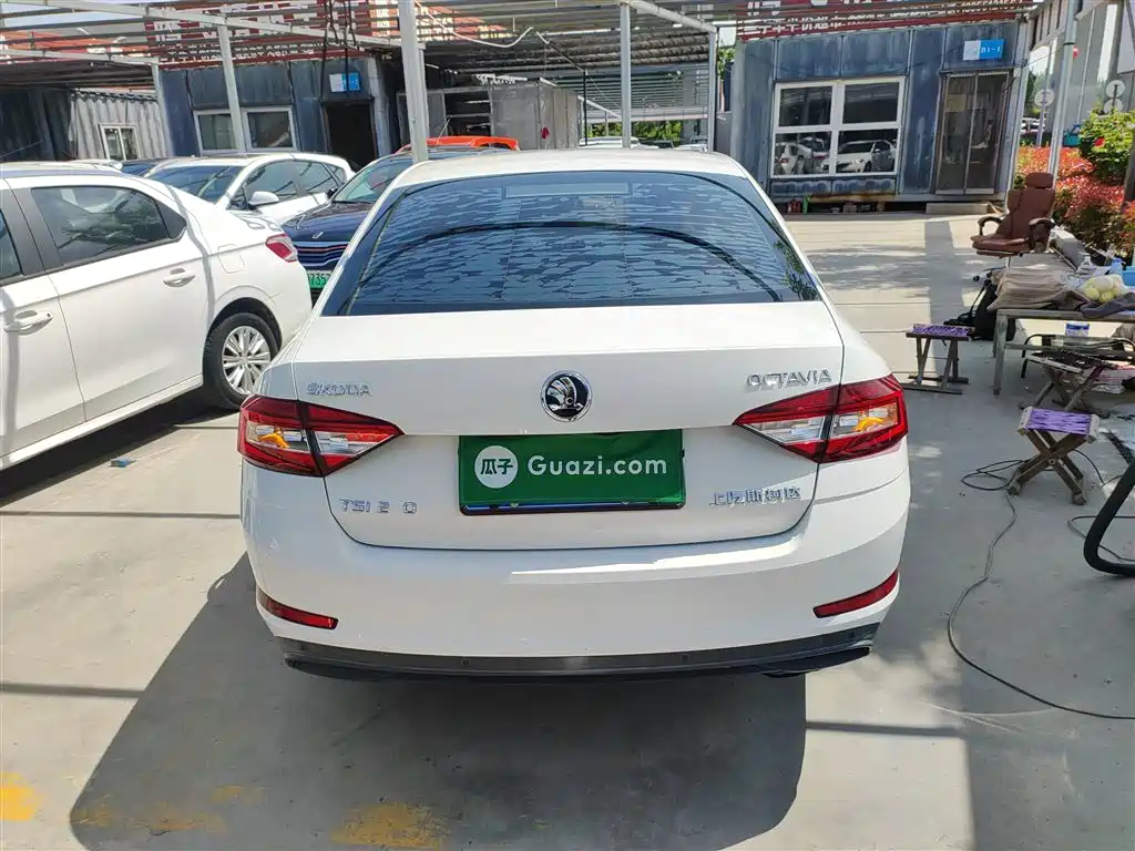 Octavia TSI230 DSG Comfort