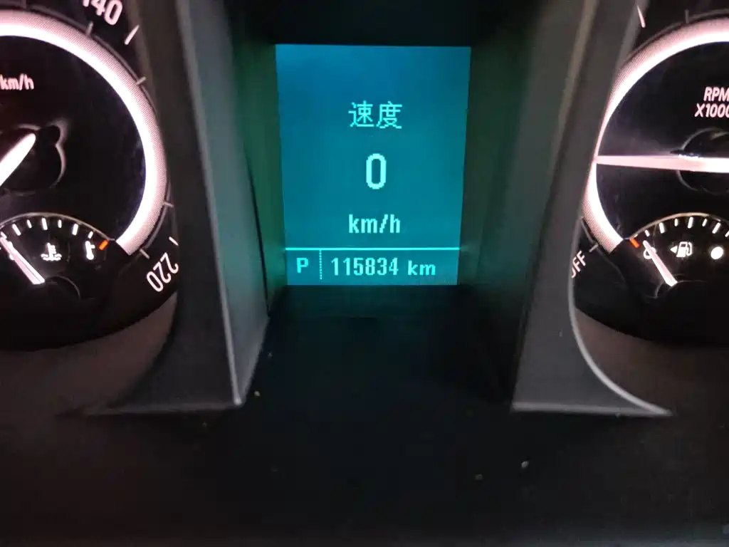 Buick GL8 28 T Luxury CN-VI