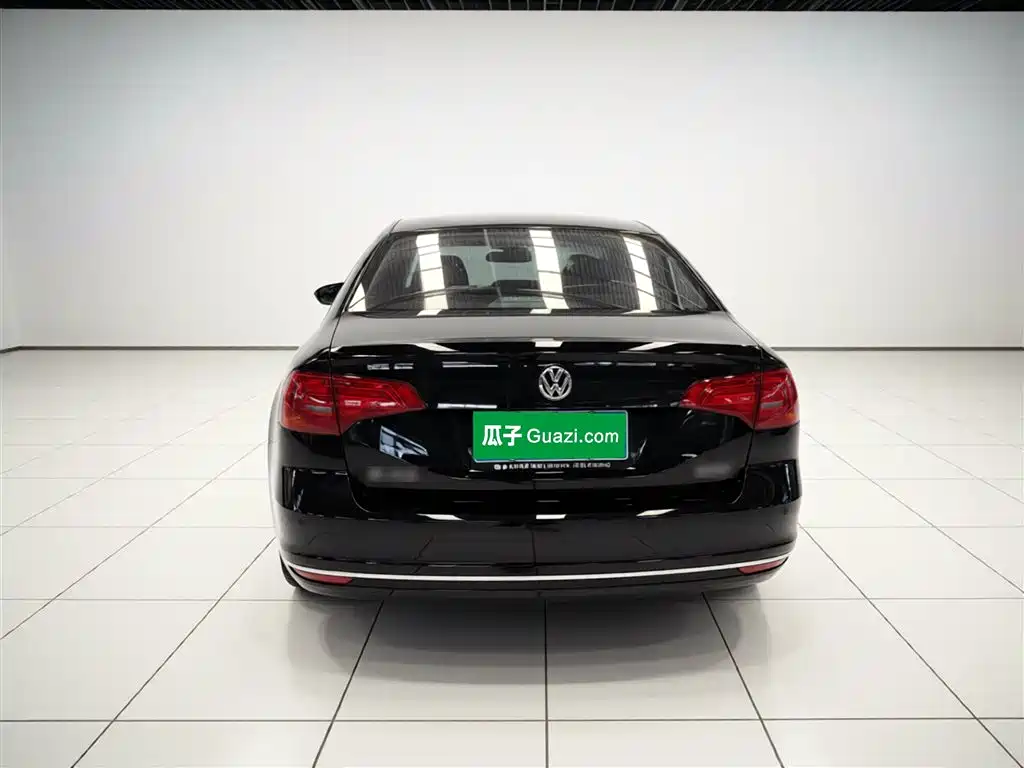 Bora 1.5 L Auto Comfort