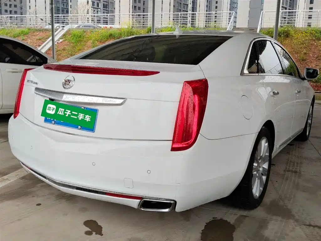 Cadillac XTS 28 T Comfort