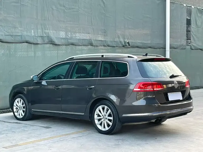 Volkswagen Magotan (Import) Wagon 2.0 TSI Comfort