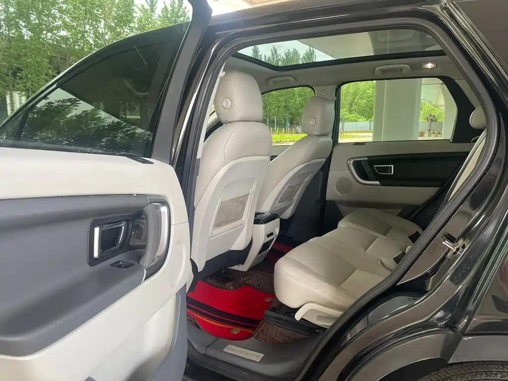 Discovery Sport (Import) 2.0 T SE