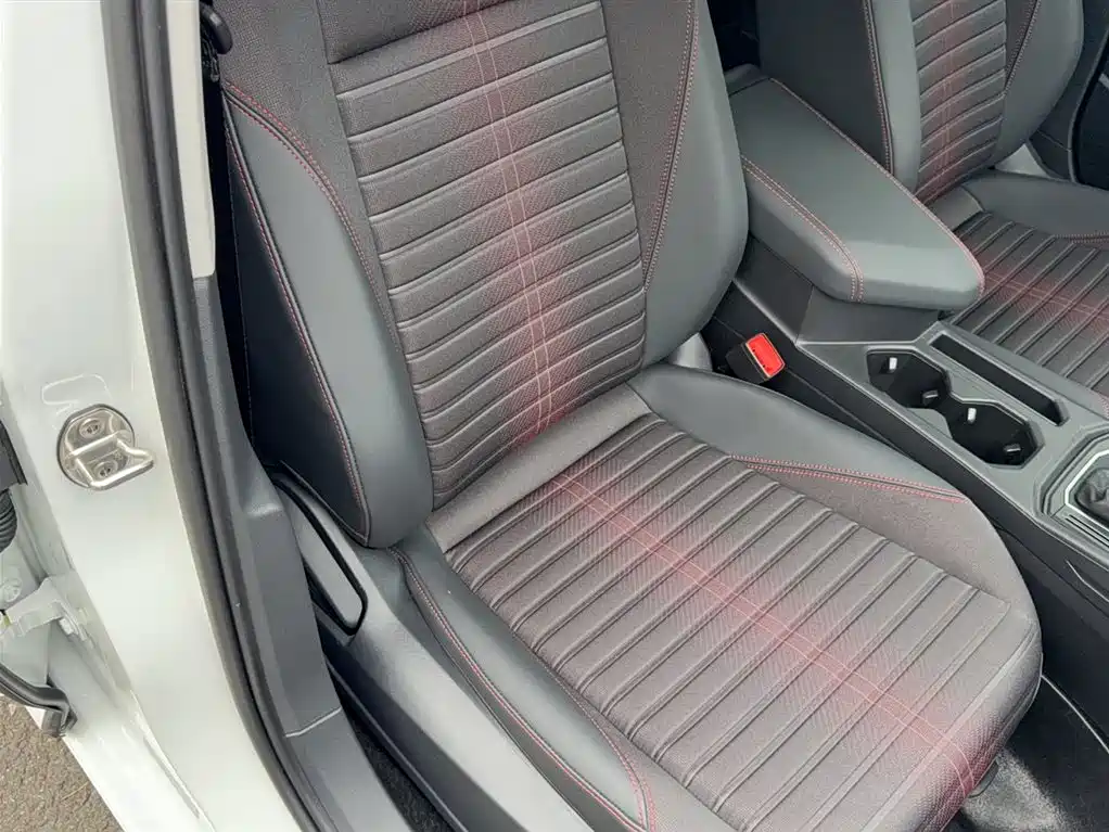 Lavida 300 TSI DSG Starry Sky Manyi