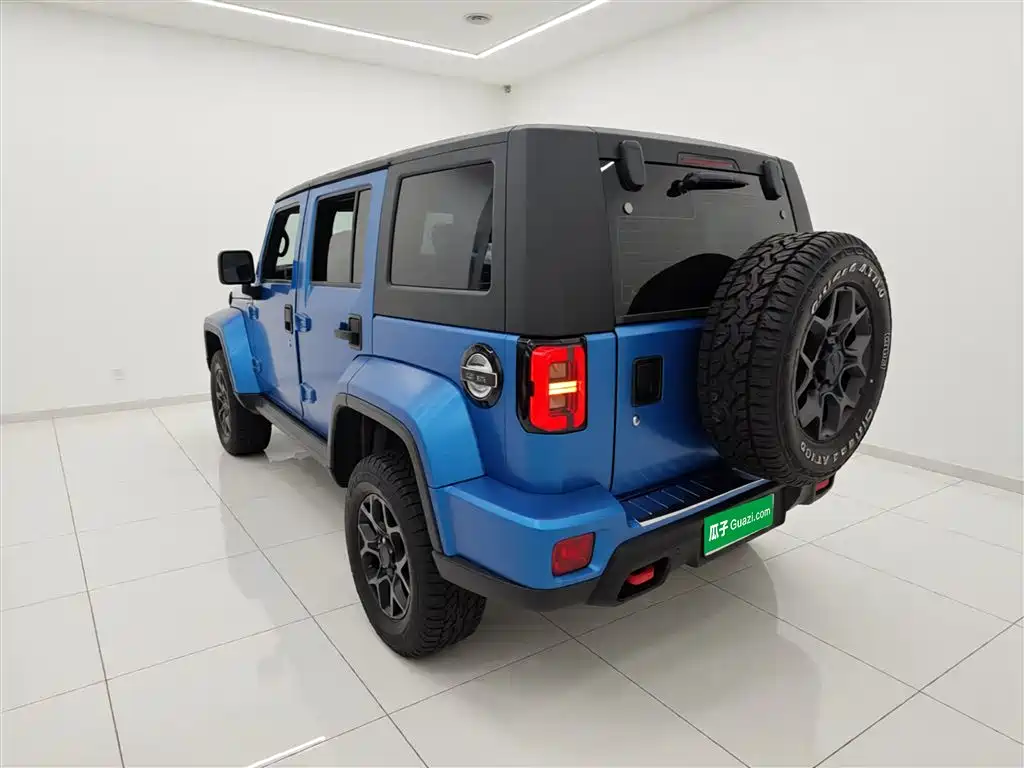 BAIC BJ40 2.0 D Auto 4 WD Blade Hero Pioneer