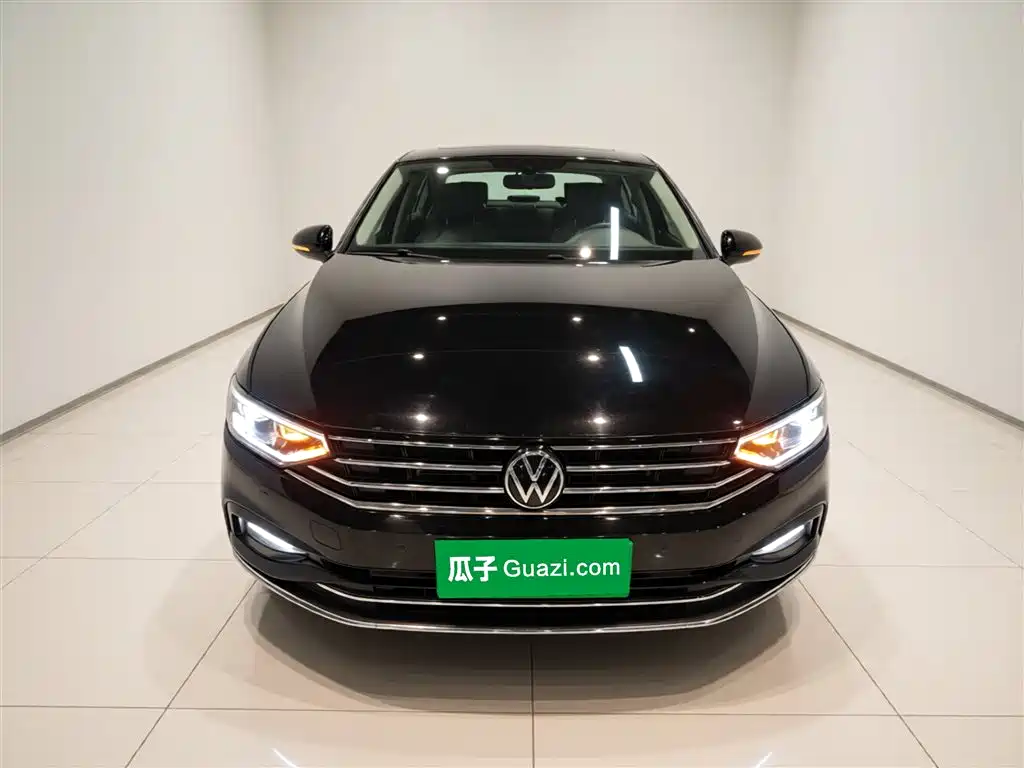 Magotan 330 TSI DSG Leading
