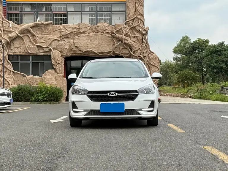 Chery Arrizo 5 PRO 1.5 L Manual Youth