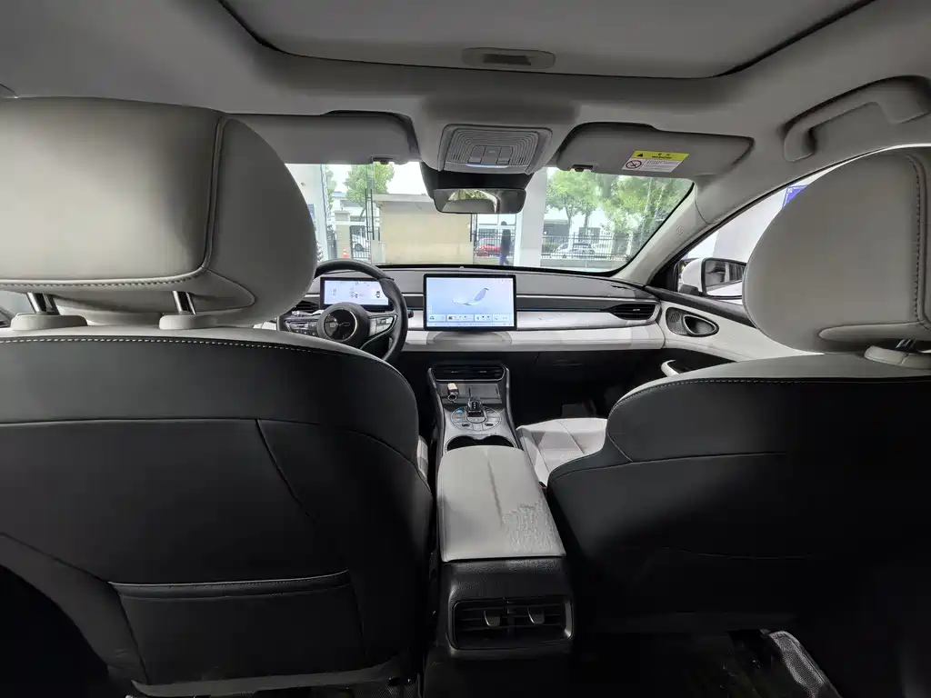 Seal 05 DM-i DM-i Smart Drive 120 KM Flagship